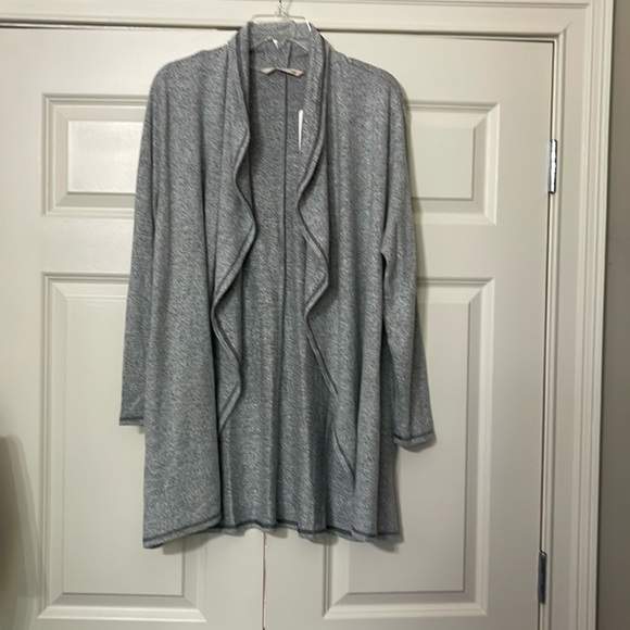 Women's Meadow Topper by Soft Surroundings, in Light Heather Grey size M (10-12 - Picture 2 of 7